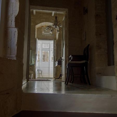 Town House Steeped In History Villa Rabat Bagian luar foto