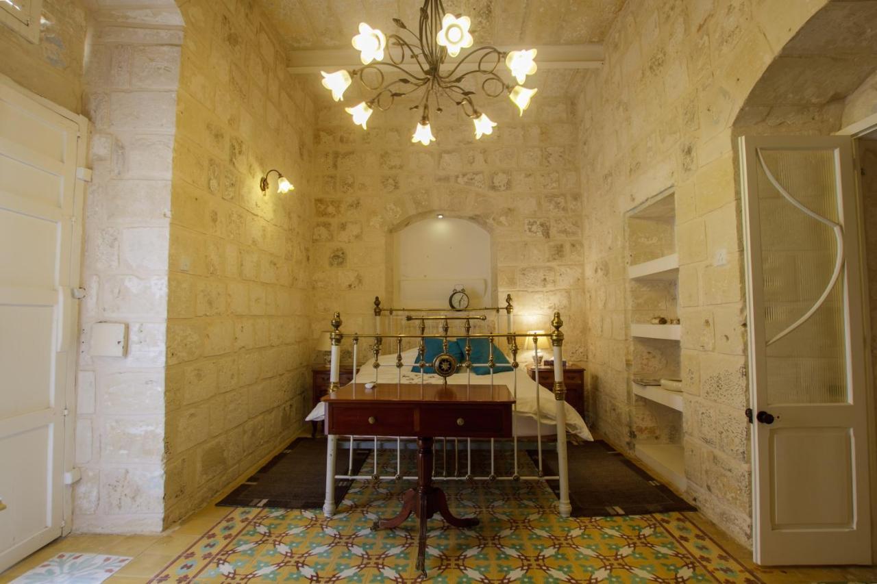 Town House Steeped In History Villa Rabat Bagian luar foto
