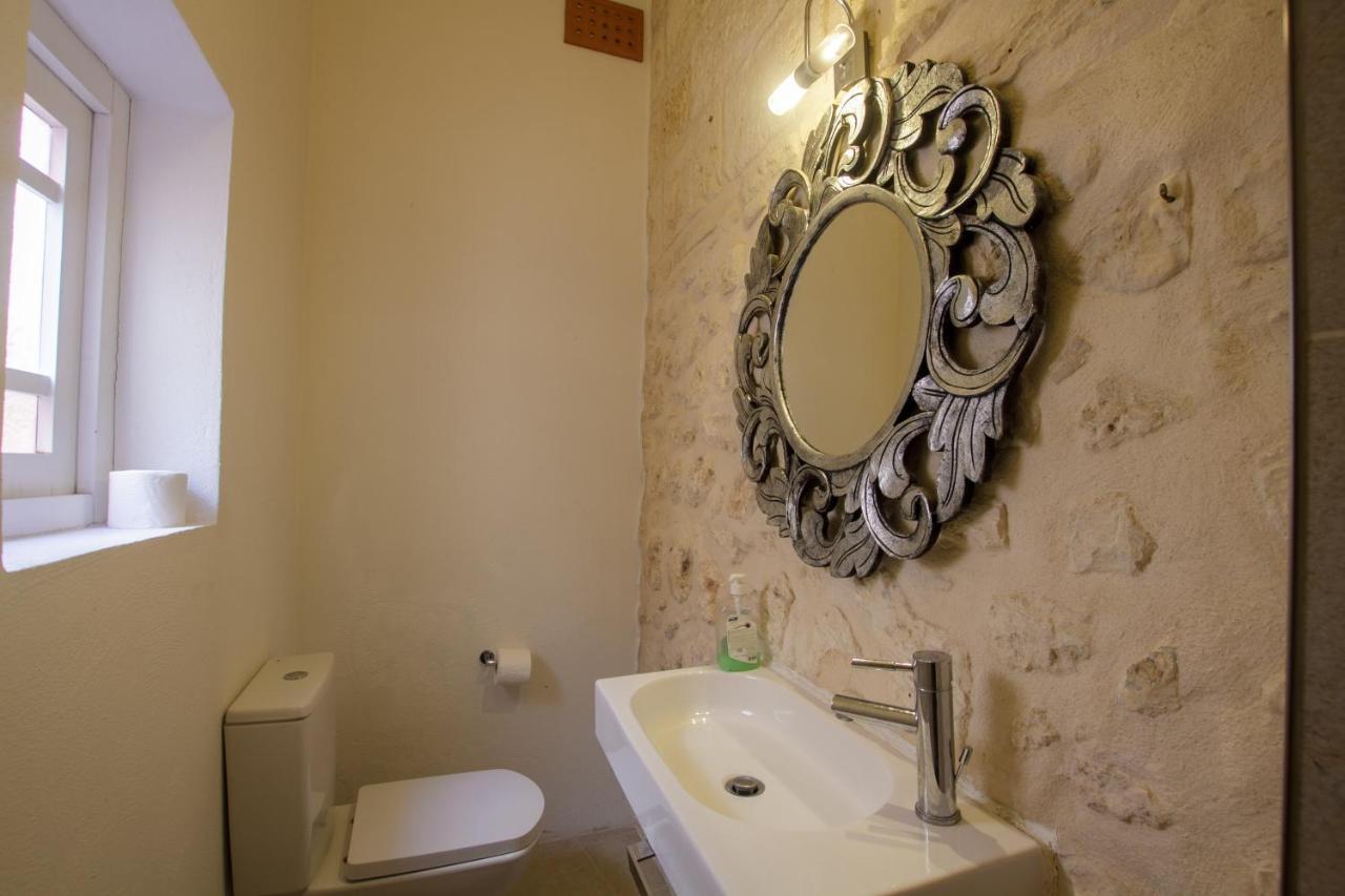 Town House Steeped In History Villa Rabat Bagian luar foto
