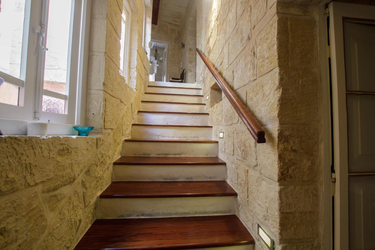 Town House Steeped In History Villa Rabat Bagian luar foto