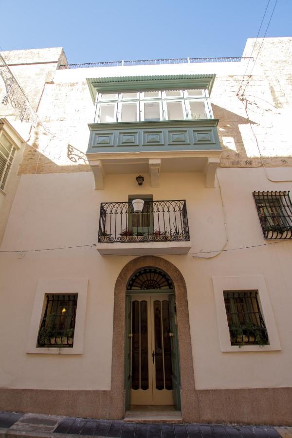 Town House Steeped In History Villa Rabat Bagian luar foto