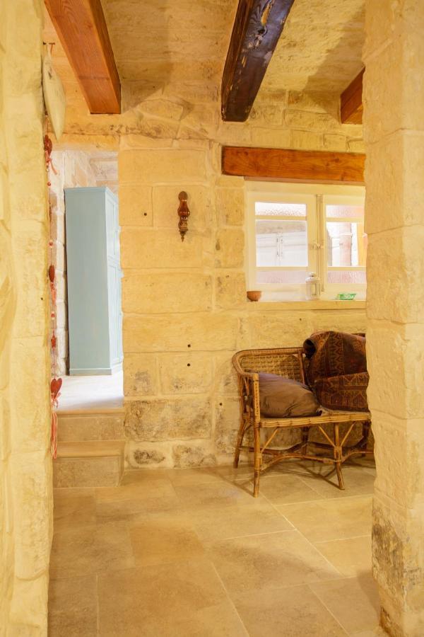 Town House Steeped In History Villa Rabat Bagian luar foto
